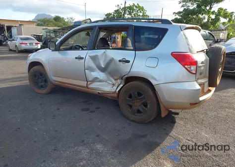 2006 Toyota Rav4 из США, поврежденный, VIN JTMZD33V865011148
